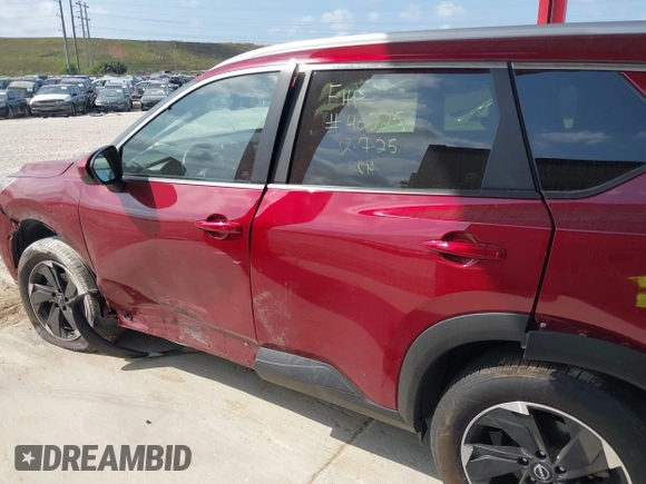 2024 Nissan Rogue SV with VIN JN8BT3BA5RW002509, listed as a IAAI auction lot 41579914 with 12,753 mi miles and . Bid and sale history available at carsss.com. Image 17.