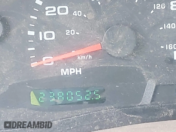 2004 Ford F-250 XL with VIN 1FTNW21L94EA30681, listed as a IAAI auction lot 42452757 with 238,052 mi miles and . Bid and sale history available at DreamBid. Image 15.