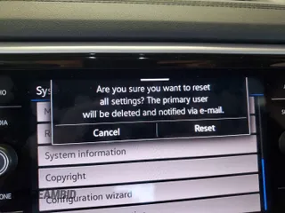 2023 Volkswagen Atlas SE z VIN 1V2HR2CA5PC527628, wystawiony jako IAAI lot #42569146 z przebiegiem 27 424 mil mil oraz . Historia ofert i sprzedaży dostępna na DreamBid. Obrazek 12.
