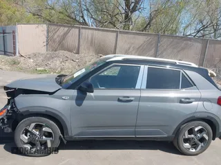 2022 Hyundai Venue SEL with VIN KMHRC8A34NU193027, listed as a IAAI auction lot 42003432 with 16,393 mi miles and . Bid and sale history available at DreamBid. Image 15.
