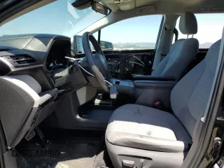 2021 Toyota Sienna LE с VIN 5TDKRKECXMS056186, выставлен на аукционе Copart как лот 57357395 с пробегом 30 580 миль миль и Списание • Salvage title. История ставок и продаж доступна на DreamBid. Изображение 7.