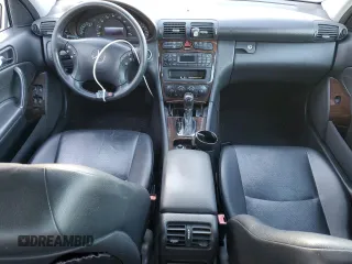2002 Mercedes-Benz C 230/260/280/320 with VIN WDBRF61J92F200907, listed as a Copart auction lot 85004194 with 80,953 mi miles and Salvage Title. Bid and sale history available at DreamBid. Image 8.