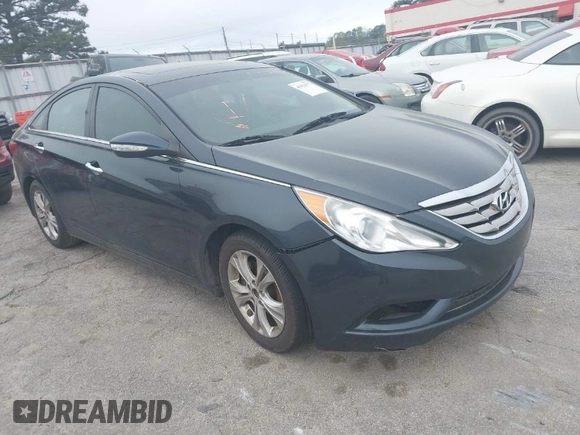 2011 Hyundai Sonata SE with VIN 5NPEC4AC2BH284055, listed as a IAAI auction lot 41921577 with 202,114 mi miles. Bid and sale history available at carsss.com. Image 1.