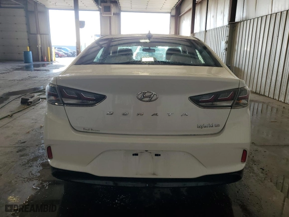 2019 Hyundai Sonata Hybrid SE with VIN KMHE24L38KA087975, listed as a Copart auction lot 82214154 with 49,572 mi miles and Salvage Title. Bid and sale history available at carsss.com. Image 6.