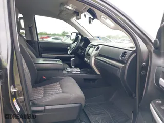 2018 Toyota Tundra 2WD SR with VIN 5TFRM5F15JX133905, listed as a IAAI auction lot 41963831 with 90,318 mi miles. Bid and sale history available at carsss.com. Image 5.