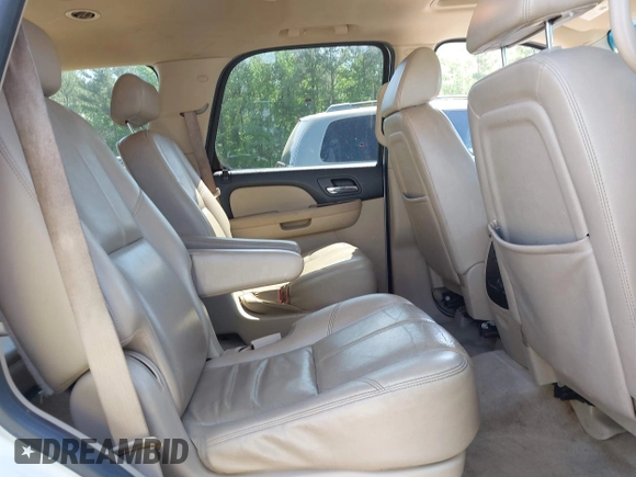 2008 Chevrolet Tahoe LTZ с VIN 1GNFC13J98J135941, выставлен на аукционе IAAI как лот 42144768 с пробегом 351 260 миль миль и . История ставок и продаж доступна на DreamBid. Изображение 8.
