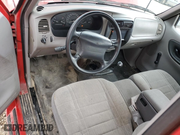 1996 Ford Ranger XL z VIN 1FTCR10A6TPB24531, wystawiony jako Copart lot #51973615 z przebiegiem 140 392 mil mil oraz Szkoda całkowita • Salvage title. Historia ofert i sprzedaży dostępna na DreamBid. Obrazek 8.