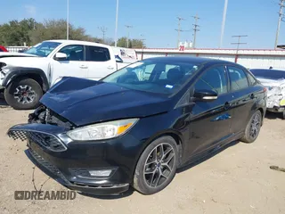 2016 Ford Focus SE with VIN 1FADP3F25GL344302, listed as a IAAI auction lot 41690335 with 43,143 mi miles. Bid and sale history available at carsss.com. Image 2.