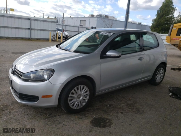 2010 Volkswagen Golf with VIN WVWBB7AJ6AW259870, listed as a Copart auction lot 45195705 with 81,240 mi miles and Salvage Title. Bid and sale history available at carsss.com. Image 1.