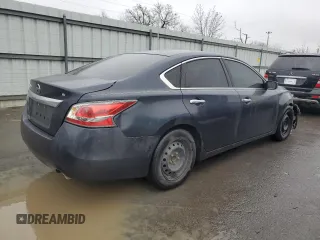 2015 Nissan Altima S with VIN 1N4AL3AP5FC123895, listed as a Copart auction lot 44811335 with 213,672 mi miles and Salvage Title. Bid and sale history available at DreamBid. Image 3.