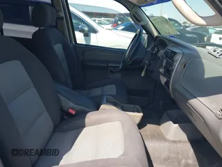 2005 Ford Explorer Sport Trac XLS с VIN 1FMZU67K55UB51918, выставлен на аукционе IAAI как лот 42333717 с пробегом 177 630 миль миль и . История ставок и продаж доступна на DreamBid. Изображение 5.