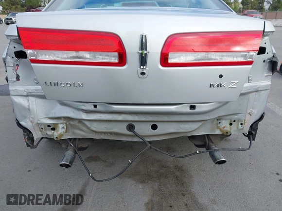 2010 Lincoln MKZ with VIN 3LNHL2GCXAR636556, listed as a IAAI auction lot 42074304 with 114,003 mi miles and . Bid and sale history available at carsss.com. Image 6.