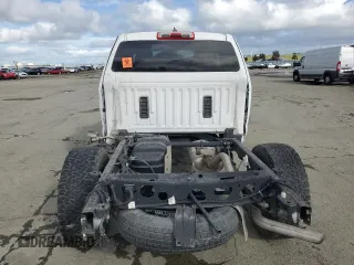 2018 Chevrolet Colorado 2WD Work Truck z VIN 1GCHSBEA8J1299579, wystawiony jako Copart lot #49487245 z przebiegiem Nie podano mil oraz Czysty tytuł • Clean title. Historia ofert i sprzedaży dostępna na DreamBid. Obrazek 6.