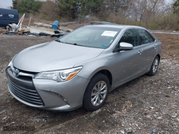2015 Toyota Camry Hybrid LE with VIN 4T1BD1FK9FU161942, listed as a IAAI auction lot 41880622 with 216,632 mi miles. Bid and sale history available at carsss.com. Image 2.