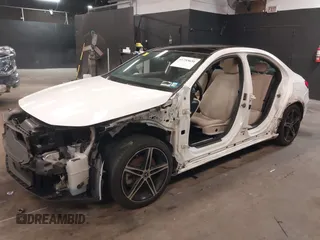 2021 Mercedes-Benz A 220 z VIN W1K3G4FB4MJ305001, wystawiony jako IAAI lot #41755631 z przebiegiem 74 322 mil mil oraz . Historia ofert i sprzedaży dostępna na DreamBid. Obrazek 19.