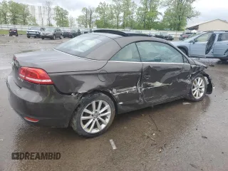 2014 Volkswagen Eos Komfort с VIN WVWBW8AH0EV002965, выставлен на аукционе Copart как лот 57992825 с пробегом 159 953 миль миль и Списание • Salvage title. История ставок и продаж доступна на DreamBid. Изображение 3.