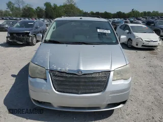 2010 Chrysler Town & Country Touring Plus with VIN 2A4RR8DX3AR352140, listed as a Copart auction lot 53345725 with 89,278 mi miles and Salvage Title. Bid and sale history available at DreamBid. Image 5.