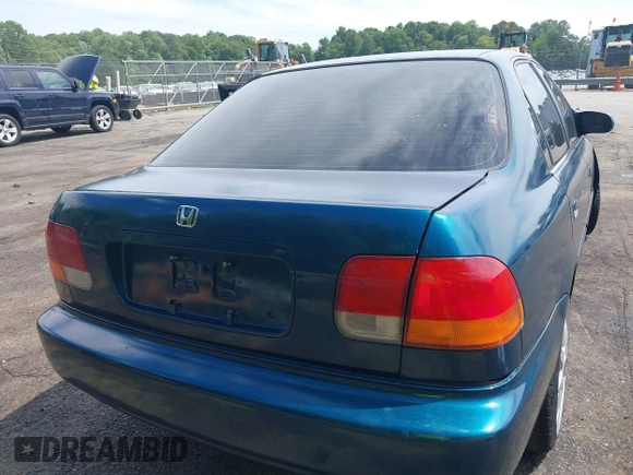 1997 Honda Civic LX z VIN 2HGEJ6671VH574878, wystawiony jako IAAI lot #42332735 z przebiegiem 246 181 mil mil oraz . Historia ofert i sprzedaży dostępna na DreamBid. Obrazek 4.