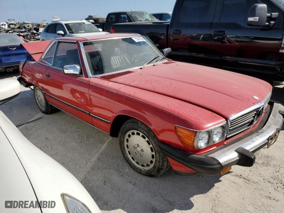 1987 Mercedes-Benz 560 Series 560SL with VIN WDBBA48D8HA071312, listed as a Copart auction lot 75493394 with NaN miles and Non Repairable. Bid and sale history available at carsss.com. Image 4.