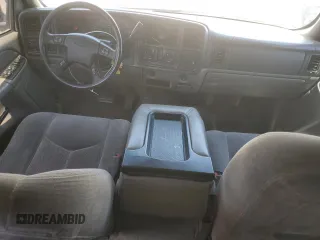 2005 Chevrolet Tahoe LT с VIN 1GNEK13T15J188273, выставлен на аукционе Copart как лот 63410505 с пробегом 222 421 миль миль и Списание • Salvage title. История ставок и продаж доступна на DreamBid. Изображение 8.