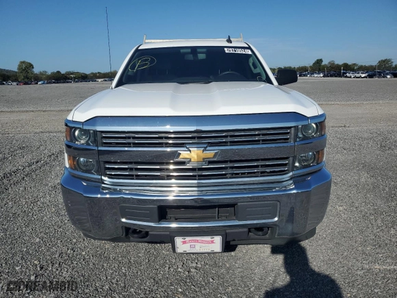 2017 Chevrolet Silverado 2500HD Work Truck with VIN 1GC2CUEG3HZ324001, listed as a Copart auction lot 70710524 with 144,318 mi miles and Clean Title. Bid and sale history available at carsss.com. Image 5.
