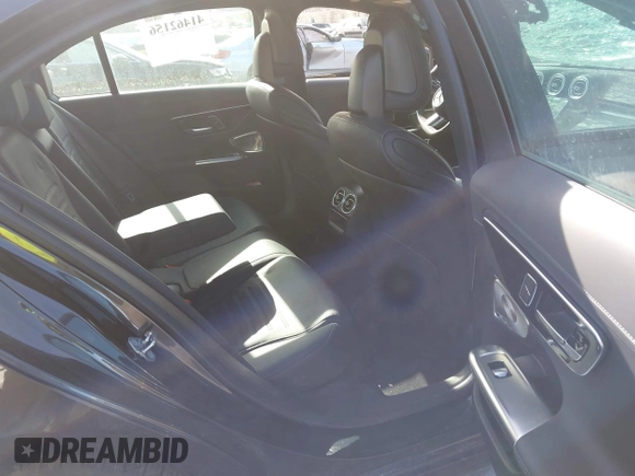 2022 Mercedes-Benz C 300 with VIN W1KAF4HB8NR015290, listed as a IAAI auction lot 41462156 with 16,094 mi miles and . Bid and sale history available at DreamBid. Image 8.