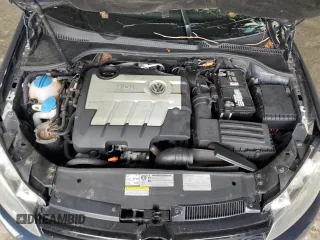 2012 Volkswagen Golf TDI с VIN WVWMM7AJ6CW147740, выставлен на аукционе Copart как лот 53349135 с пробегом 124 687 миль миль и Списание • Salvage title. История ставок и продаж доступна на DreamBid. Изображение 12.