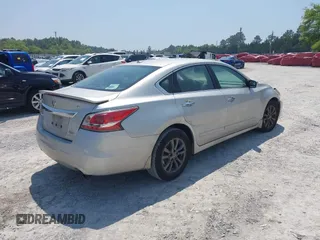 2015 Nissan Altima SV with VIN 1N4AL3AP7FC490197, listed as a IAAI auction lot 42003933 with 143,594 mi miles and . Bid and sale history available at DreamBid. Image 4.