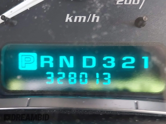 2002 Cadillac Escalade z VIN 1GYEK63N02R131870, wystawiony jako IAAI lot #41889300 z przebiegiem 328 013 mil mil oraz . Historia ofert i sprzedaży dostępna na DreamBid. Obrazek 15.