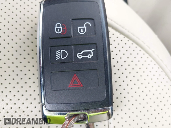 2022 Land Rover Range Rover Westminster с VIN SALGS2SE1NA469668, выставлен на аукционе IAAI как лот 42452702 с пробегом 23 538 миль миль и . История ставок и продаж доступна на DreamBid. Изображение 11.