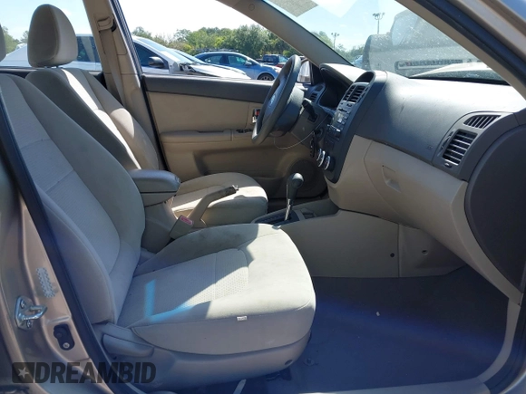 2008 Kia Spectra SX with VIN KNAFE121485492955, listed as a IAAI auction lot 41995775 with 61,717 mi miles. Bid and sale history available at carsss.com. Image 5.