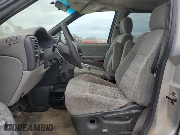 2001 Chevrolet Venture LS Y3G Mobility z VIN 1GNDX03E11D142654, wystawiony jako Copart lot #72530464 z przebiegiem 138 889 mil mil oraz Czysty tytuł • Clean title. Historia ofert i sprzedaży dostępna na DreamBid. Obrazek 7.