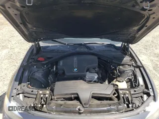 2013 BMW 3 Series 328i z VIN WBA3C1G59DNR46373, wystawiony jako Copart lot #60681655 z przebiegiem 145 678 mil mil oraz Szkoda całkowita • Salvage title. Historia ofert i sprzedaży dostępna na DreamBid. Obrazek 11.