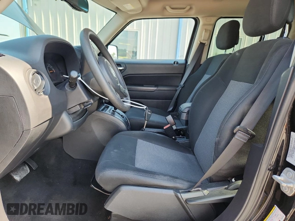 2015 Jeep Patriot Sport with VIN 1C4NJRBB6FD412494, listed as a Copart auction lot 60034025 with 51,621 mi miles and Salvage title. Bid and sale history available at DreamBid. Image 7.