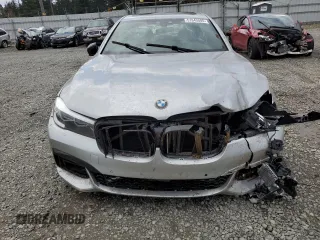 2018 BMW 7 Series 740i with VIN WBA7E2C53JG742711, listed as a Copart auction lot 51643505 with 0 mi miles and Salvage Title. Bid and sale history available at carsss.com. Image 5.
