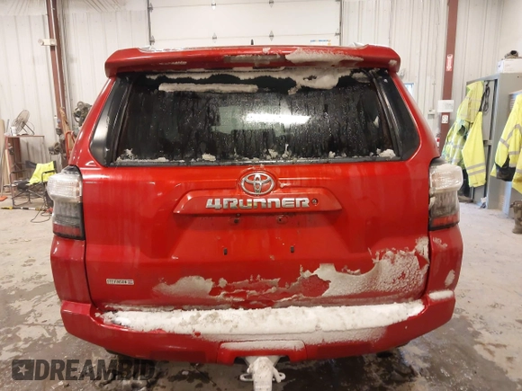 2016 Toyota 4Runner Limited with VIN JTEBU5JR8G5330422, listed as a IAAI auction lot 41311786 with 135,831 mi miles and . Bid and sale history available at DreamBid. Image 16.