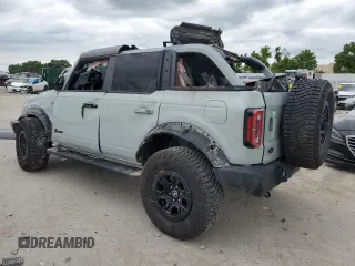 2023 Ford Bronco z VIN 1FMEE5DP1PLB38727, wystawiony jako Copart lot #62945695 z przebiegiem 25 342 mil mil oraz Szkoda całkowita • Salvage title. Historia ofert i sprzedaży dostępna na DreamBid. Obrazek 2.