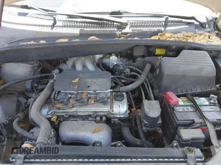 2000 Toyota Sienna CE with VIN 4T3ZF19C6YU263755, listed as a IAAI auction lot 41858870 with 190,171 mi miles. Bid and sale history available at carsss.com. Image 10.