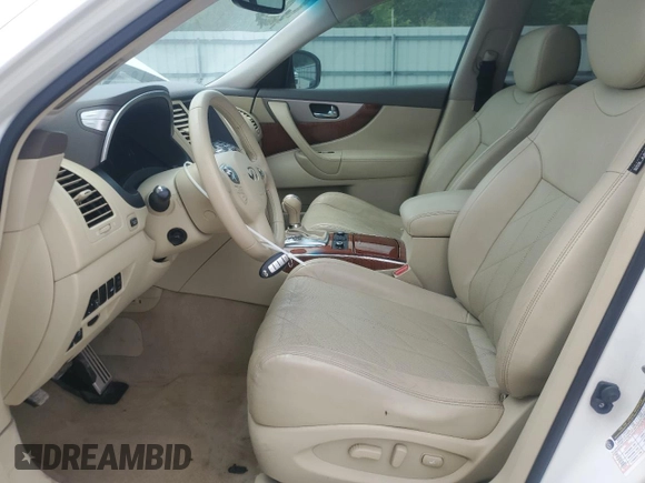 2015 Infiniti QX70 with VIN JN8CS1MU7FM381300, listed as a Copart auction lot 58246015 with 142,043 mi miles and Clean title. Bid and sale history available at DreamBid. Image 7.