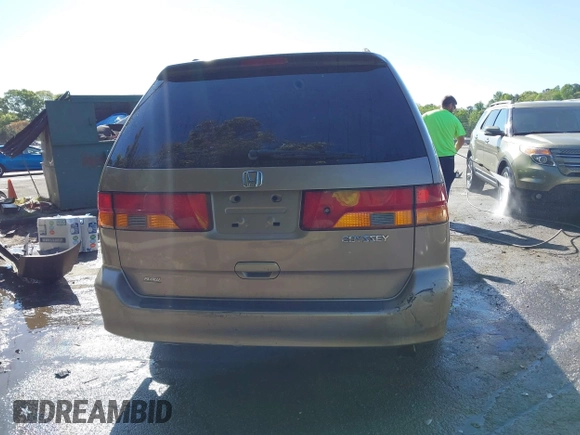 2003 Honda Odyssey EX-L z VIN 5FNRL180X3B055800, wystawiony jako IAAI lot #42053575 z przebiegiem 203 398 mil mil oraz . Historia ofert i sprzedaży dostępna na DreamBid. Obrazek 16.