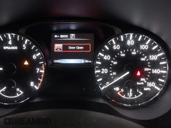2017 Nissan Pathfinder SL with VIN 5N1DR2MM2HC622055, listed as a IAAI auction lot 41979816 with 123,355 mi miles. Bid and sale history available at carsss.com. Image 7.