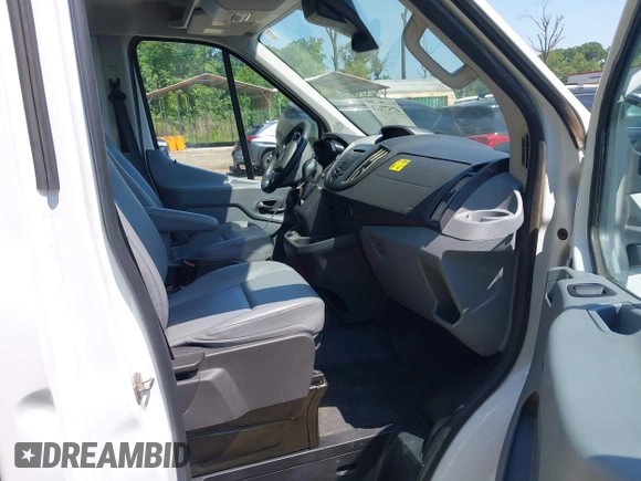 2019 Ford Transit with VIN 1FDBF8ZM0KKA89793, listed as a IAAI auction lot 42577611 with 71,148 mi miles and . Bid and sale history available at DreamBid. Image 5.
