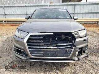 2017 Audi Q7 Prestige with VIN WA1VAAF78HD056506, listed as a Copart auction lot 53528145 with 156,140 mi miles and Salvage title. Bid and sale history available at DreamBid. Image 5.
