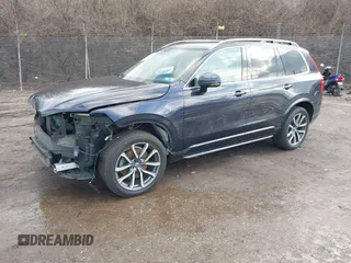 2017 Volvo XC90 Momentum with VIN YV4A22PK2H1141852, listed as a IAAI auction lot 41534159 with 118,473 mi miles. Bid and sale history available at carsss.com. Image 18.