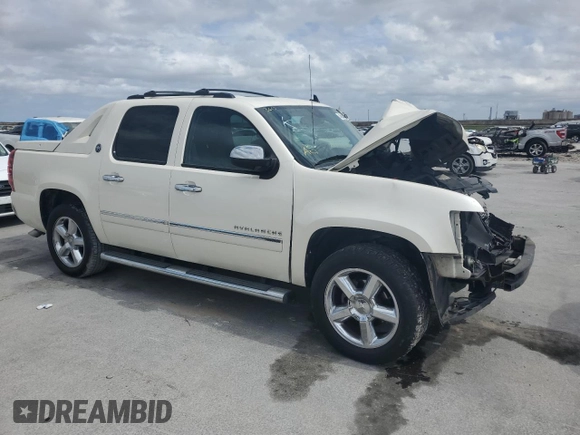 2013 Chevrolet Avalanche LTZ with VIN 3GNMCGE06DG321043, listed as a Copart auction lot 48144995 with Not provided miles and Salvage title. Bid and sale history available at DreamBid. Image 4.