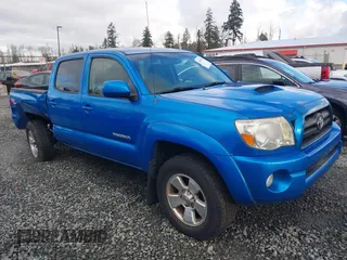 2007 Toyota Tacoma PreRunner with VIN 5TEJU62N77Z469603, listed as a IAAI auction lot 41357301 with 125,530 mi miles. Bid and sale history available at carsss.com. Image 1.