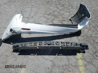 2018 Toyota Sienna LE Auto Access Seat with VIN 5TDKZ3DC4JS920443, listed as a Copart auction lot 58935935 with 128,045 mi miles and Salvage title. Bid and sale history available at DreamBid. Image 13.
