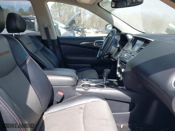 2019 Nissan Pathfinder S with VIN 5N1DR2MM3KC623917, listed as a IAAI auction lot 41661193 with 92,345 mi miles. Bid and sale history available at carsss.com. Image 5.