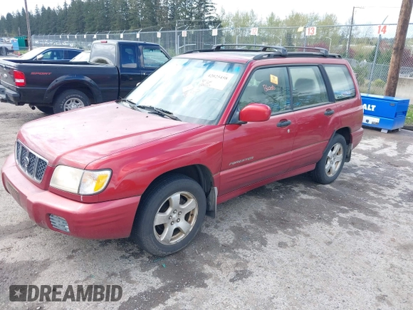 2001 Subaru Forester S w/Premium Pkg with VIN JF1SF65611H736252, listed as a IAAI auction lot 42025458 with 122,410 mi miles. Bid and sale history available at carsss.com. Image 2.