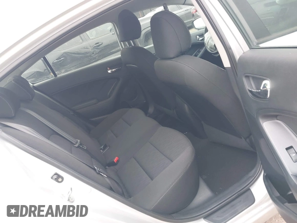2016 Kia Forte LX with VIN KNAFK4A60G5446108, listed as a IAAI auction lot 41604040 with 57,754 mi miles. Bid and sale history available at carsss.com. Image 8.
